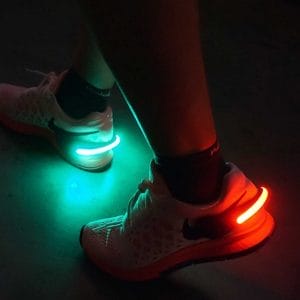 Led skolampa ljus for skor lopning jogging syns i morkret nar du joggar springer